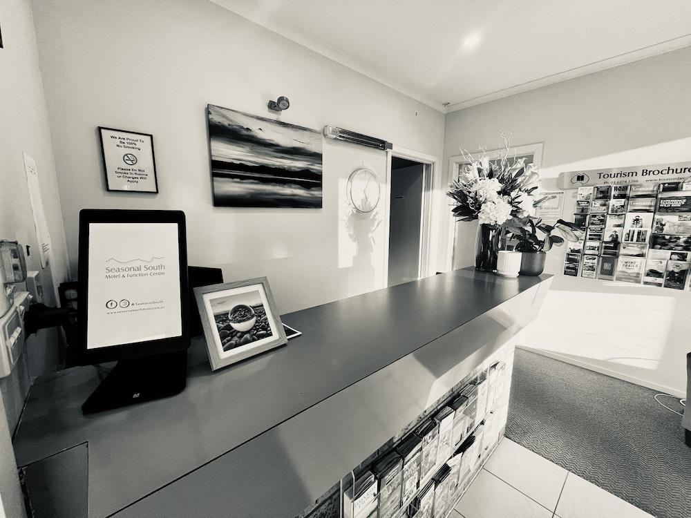 Seasonal South Motel & Function Centre Ulverstone Exterior photo